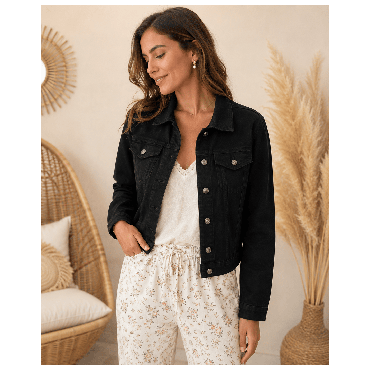 Veste en jean noire femme courte boutonnée avec poches DKM Mode