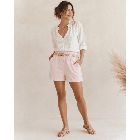 Short rose pâle femme avec ceinture porté style bohème DKM Mode